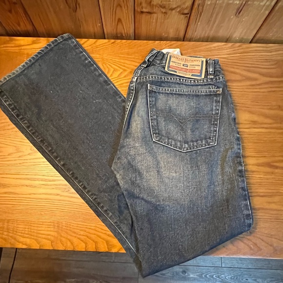 Diesel jeans 30x31 euc - Picture 1 of 5